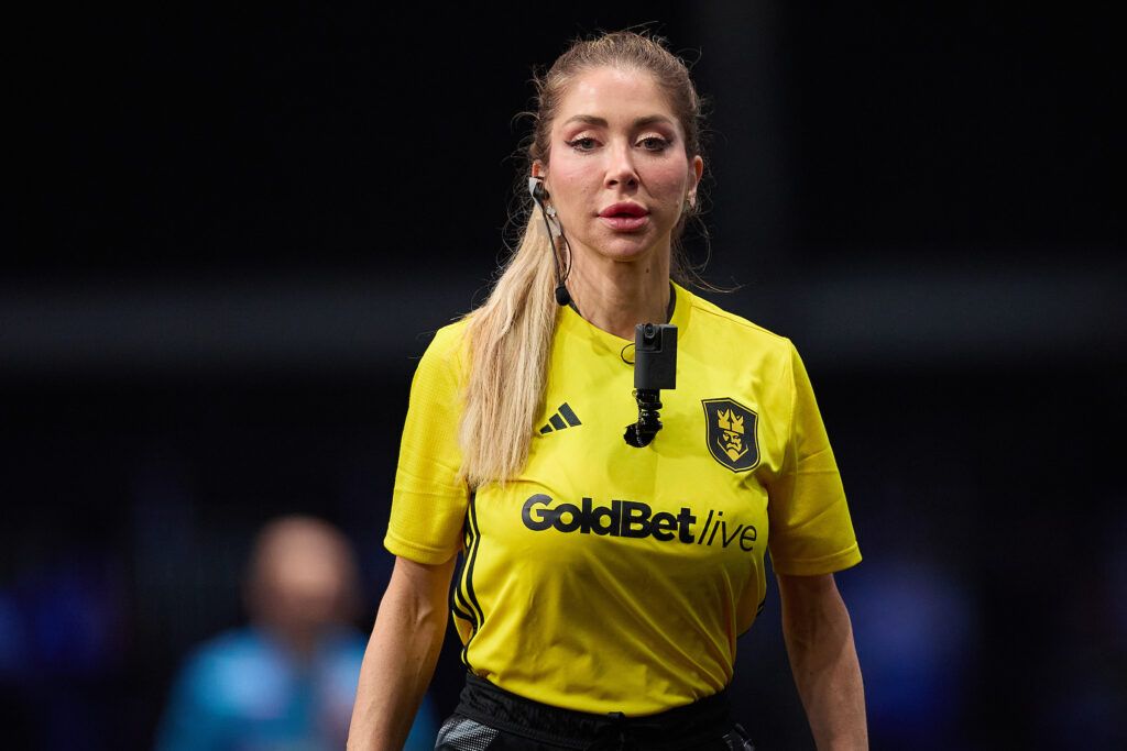 Manuela Nicolosi, la prima arbitra della Kings League Lottomatica.sport Italy: "Mi sento come a casa" - Blog Kings League Italia