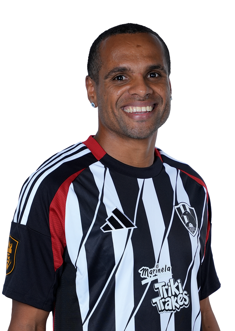 Adriano Nunes
